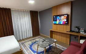 F&B Suıte